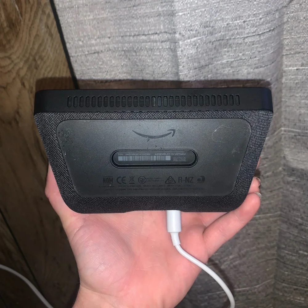 Amazon Echo 5 - Picture 4 of 6